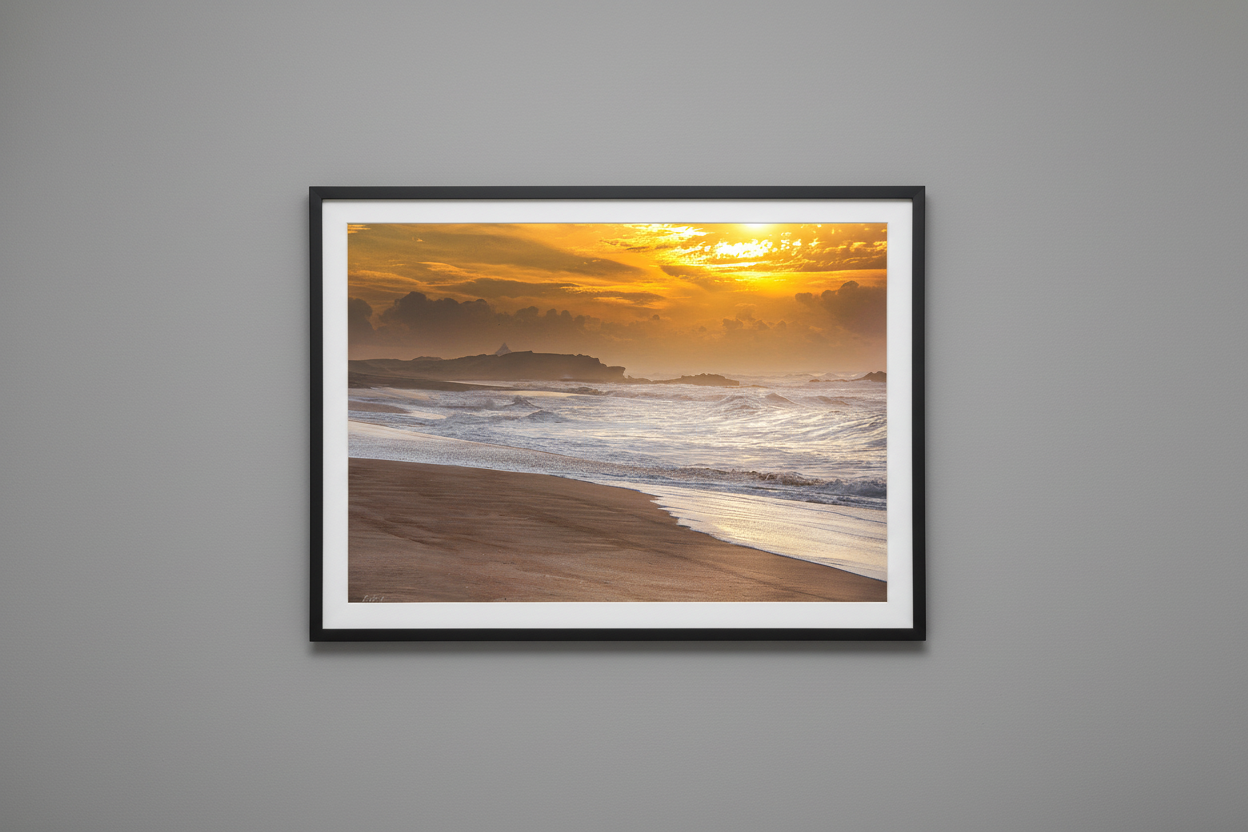 Reflets d'Azur à Walidiya — Mur gris galerie