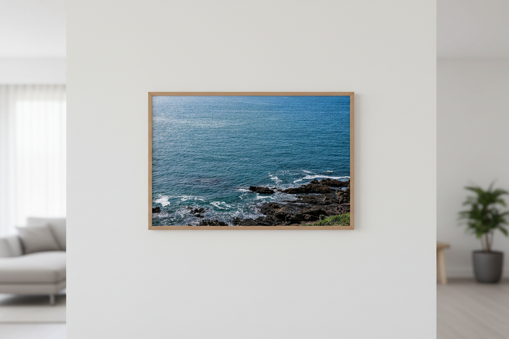 L'Appel du Large — Mockup mur blanc