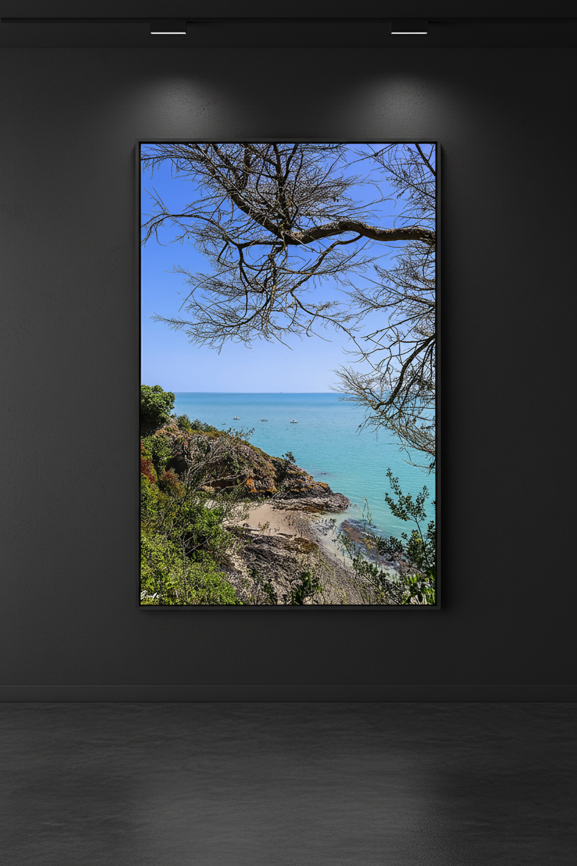 Entre Ciel, Terre et Mer — Mockup mur noir