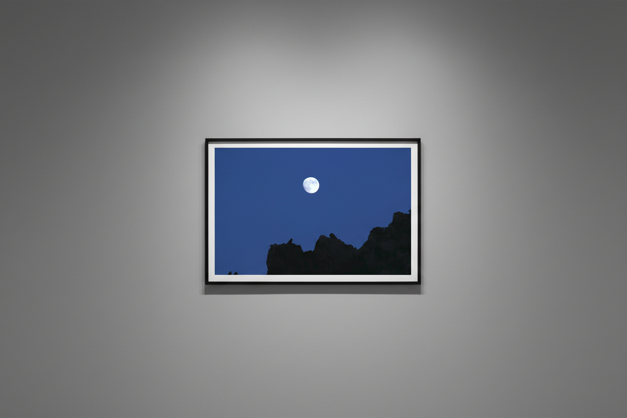 Mockup mur gris — style galerie pure