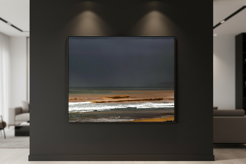 Échos de Tempête — Mockup mur noir