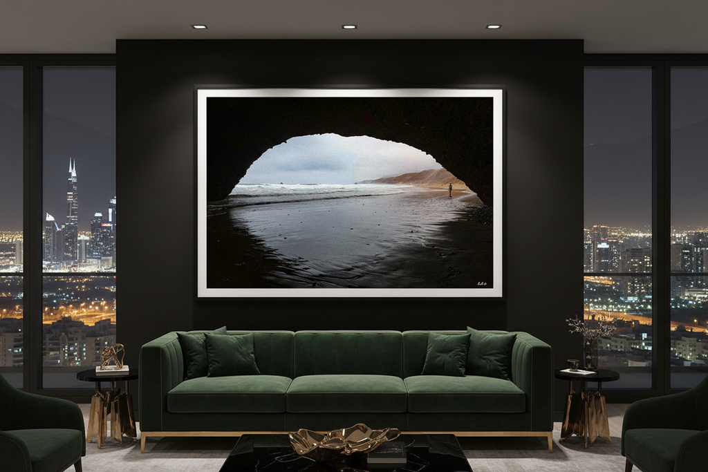 L'Arche de Legzira — photographie Fine Art encadrée dans un salon moderne | Bybadr
