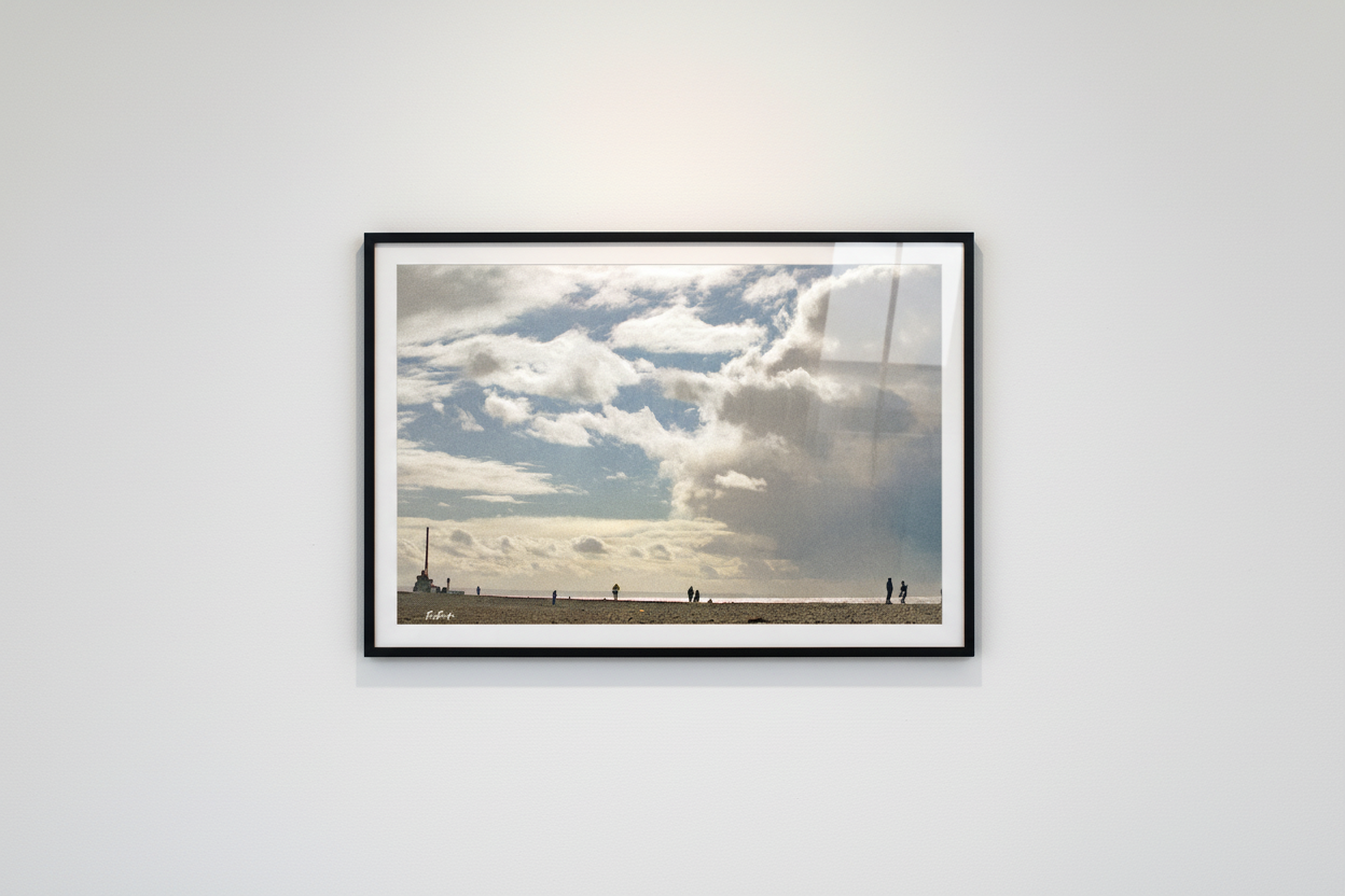 Le Grand Ciel de Normandie — photographie Fine Art encadrée en situation | Bybadr