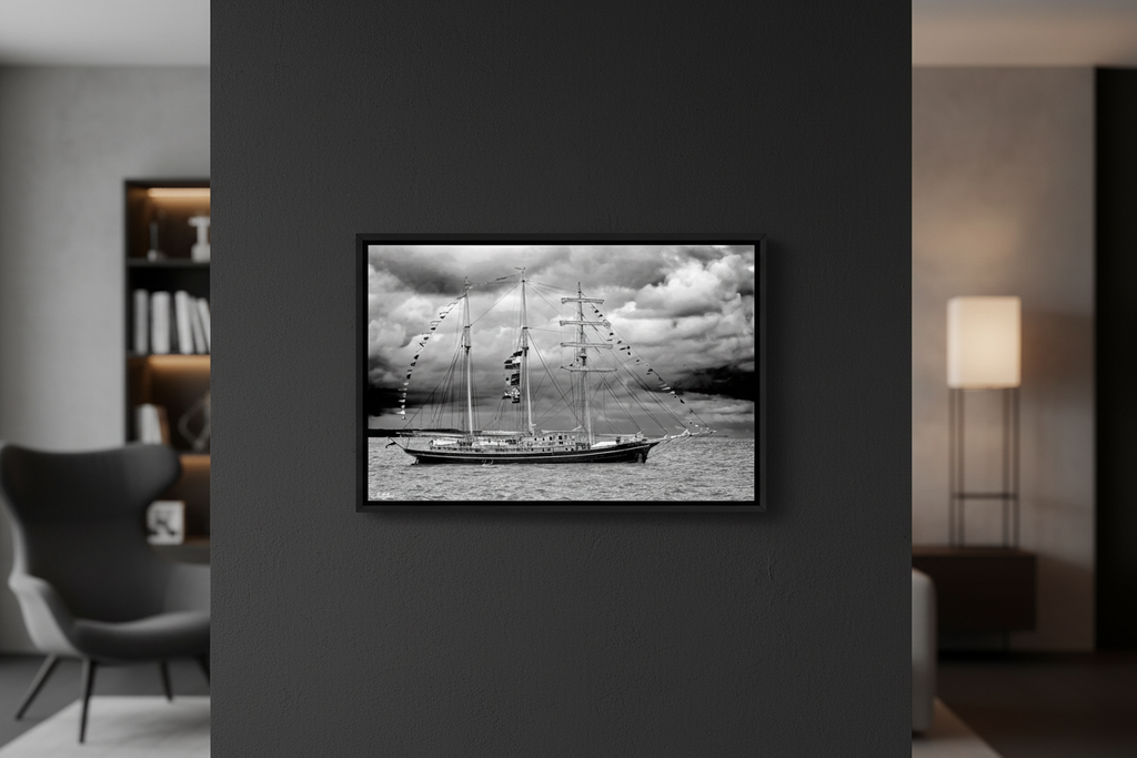 Pavillon au Vent — photographie Fine Art encadrée en situation | Bybadr