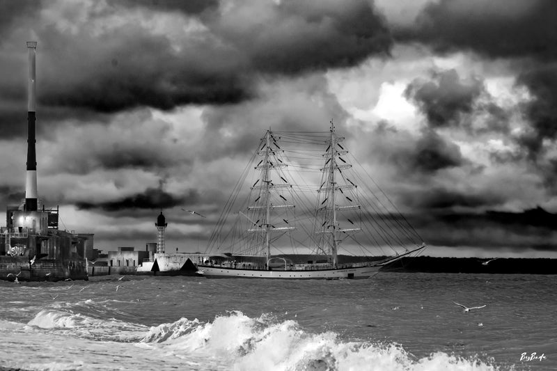 Tempête à l'Entrée du Port — photographie Fine Art, édition limitée 150 ex. | Bybadr